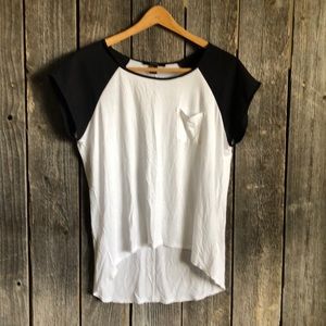 Black and white pocket hilo tee F21 medium